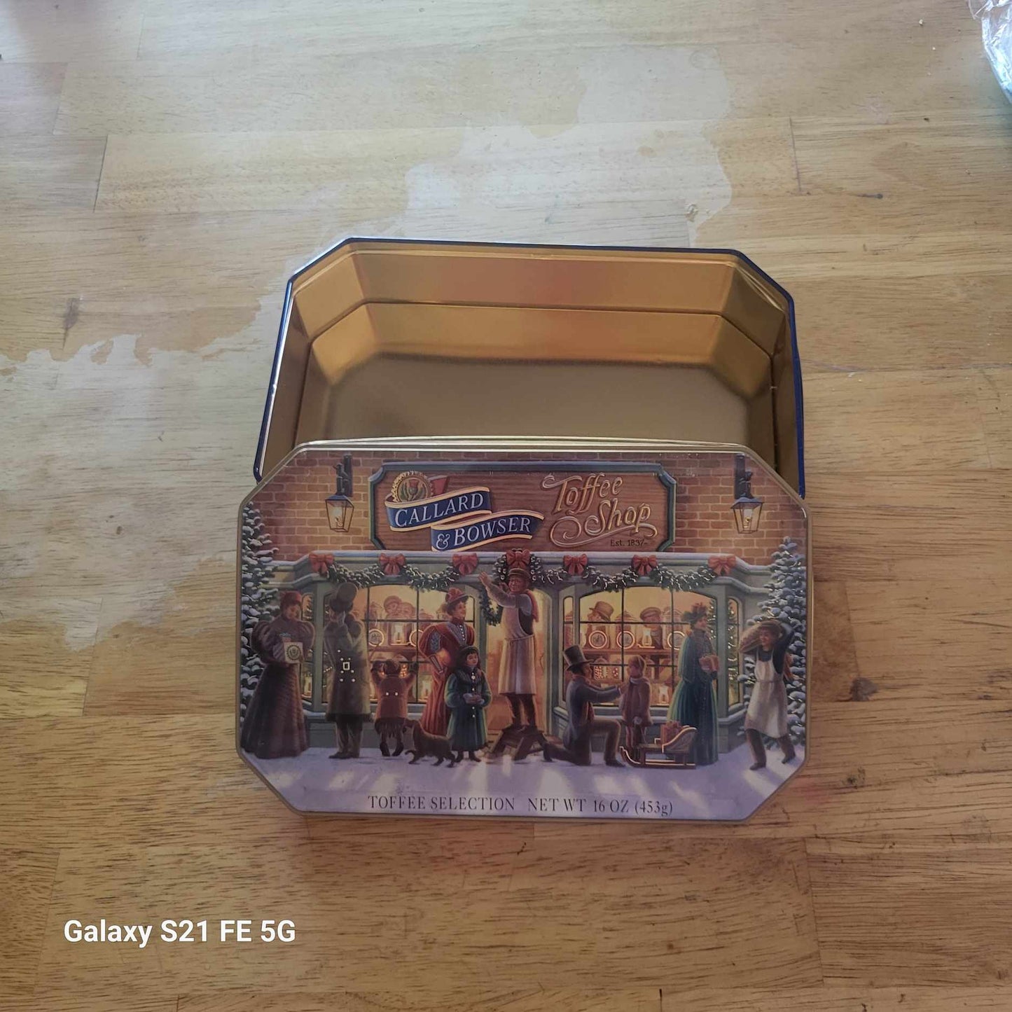 Vintage Toffee shop tin
